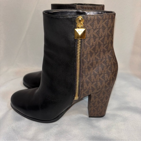 MICHAEL MICHAEL KORS Hazel Signature Boot Size 7 - Picture 3 of 9